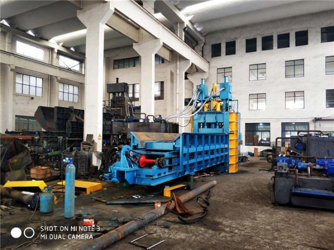Автомат для резки металлолома Q91y-1250 стальной