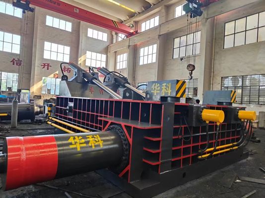 Купить Многофункциональный металлоломный баллер с двигателями 3x37KW и дистанционным управлением PLC online manufacture